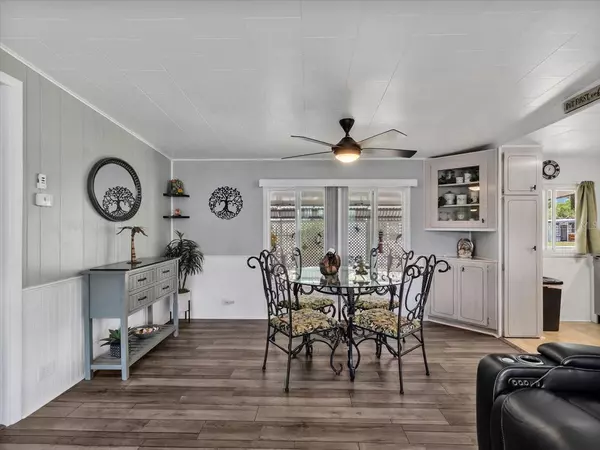 Clearwater, FL 33764,2331 BELLEAIR RD #214