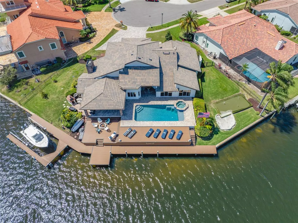 Tampa, FL 33615,4803 LONGWATER WAY