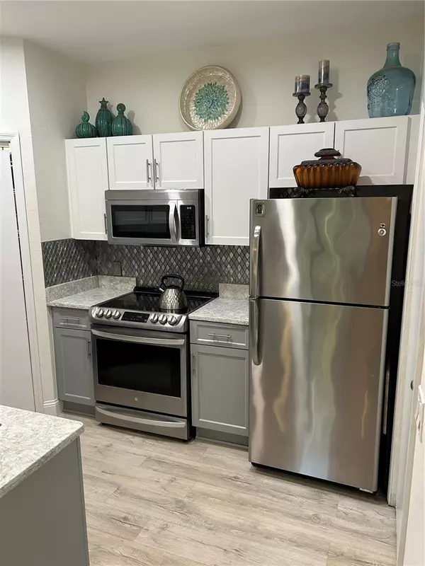 Palm Harbor, FL 34683,2220 CHIANTI PL #8-0817