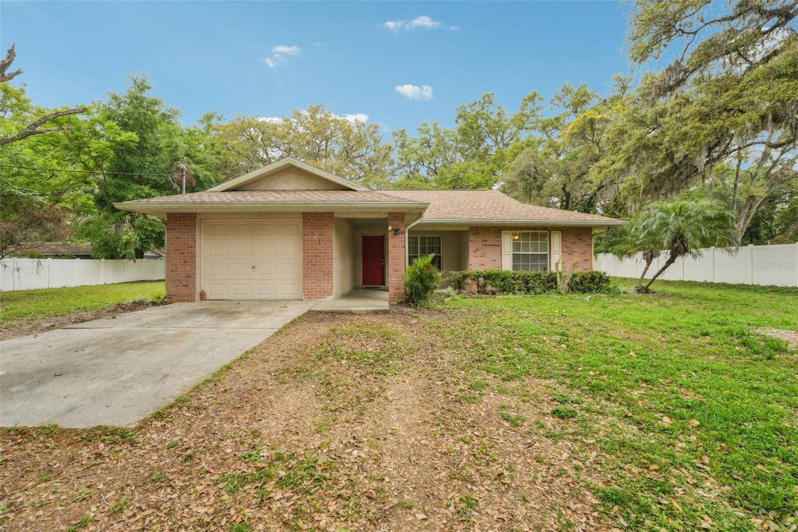 6231 MASSEY RD, Zephyrhills, FL 33542