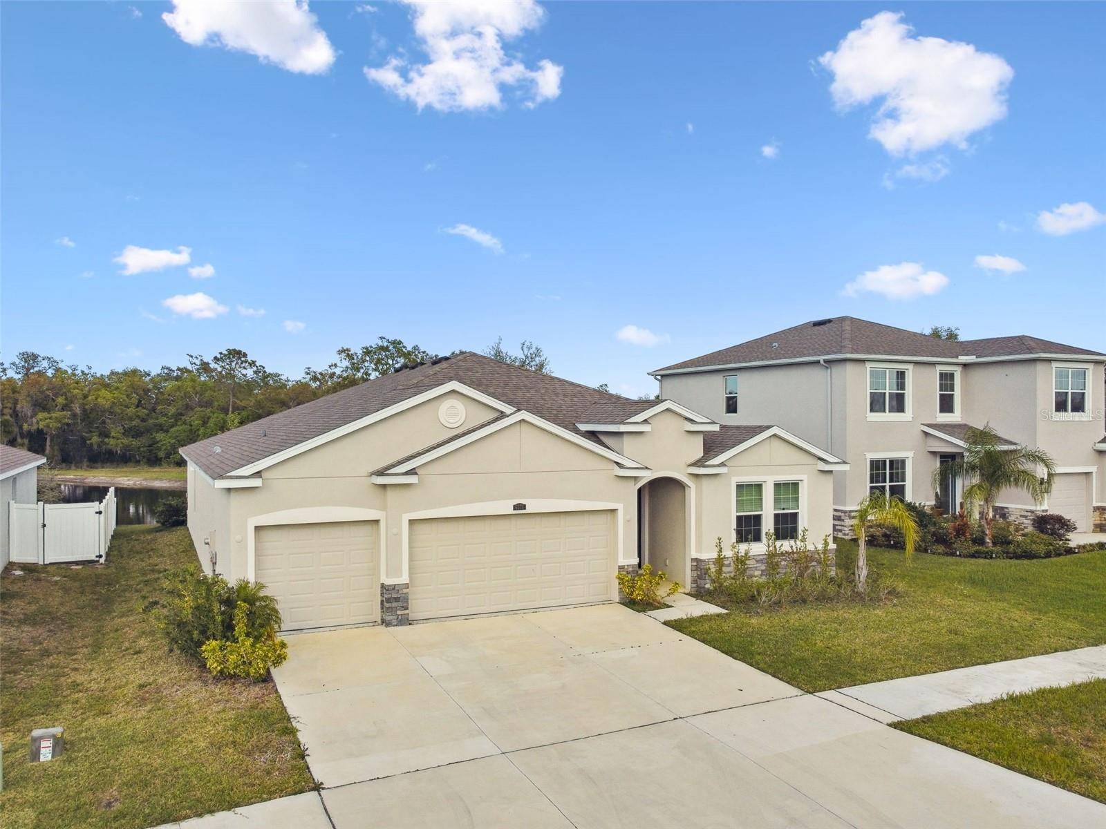 Zephyrhills, FL 33541,6674 COBBLE BLISS ST