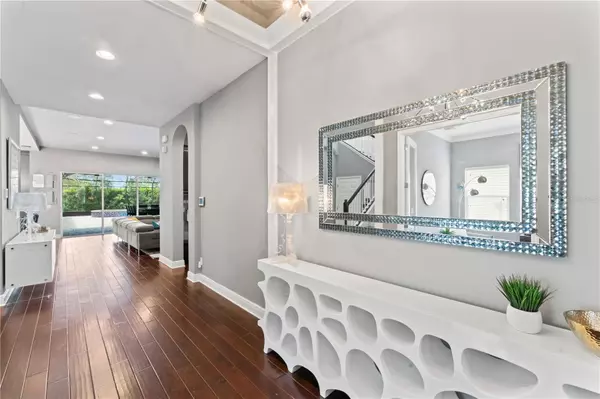 Tampa, FL 33647,10007 HAZELNUT CT