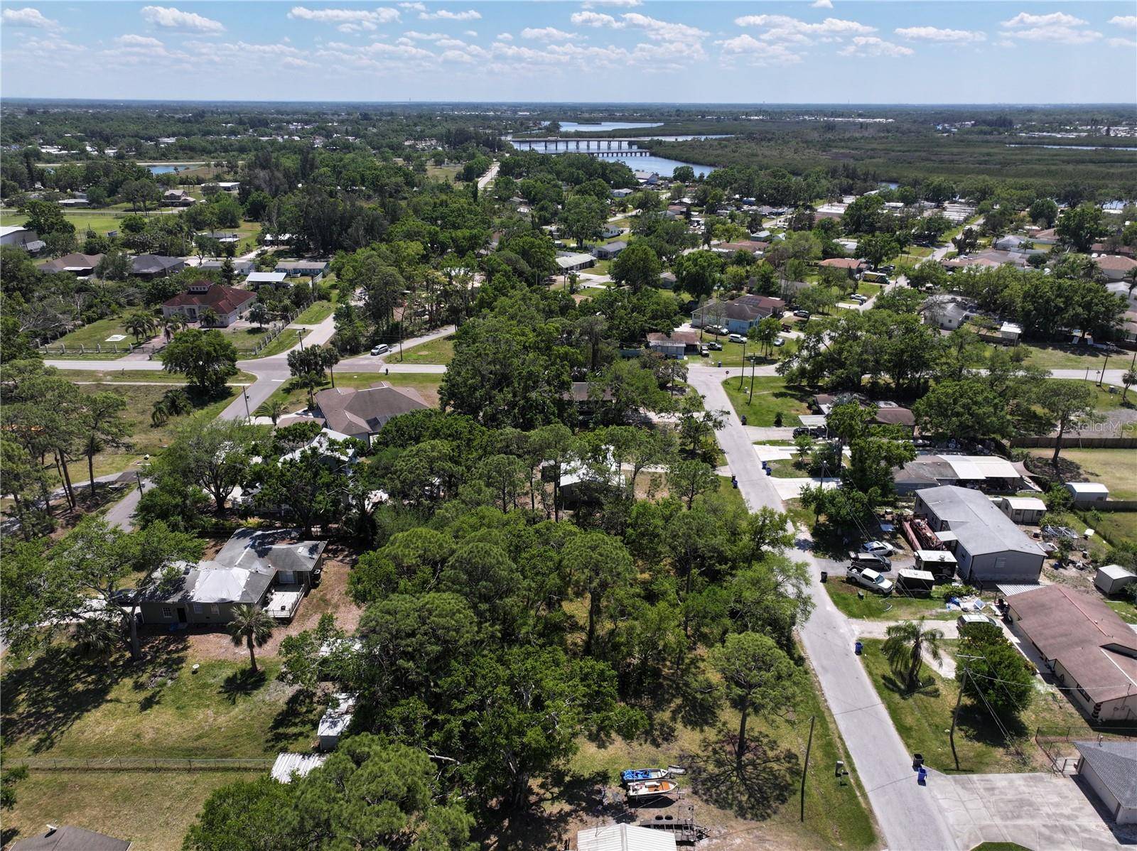 Ruskin, FL 33570,0 11TH STREET SW