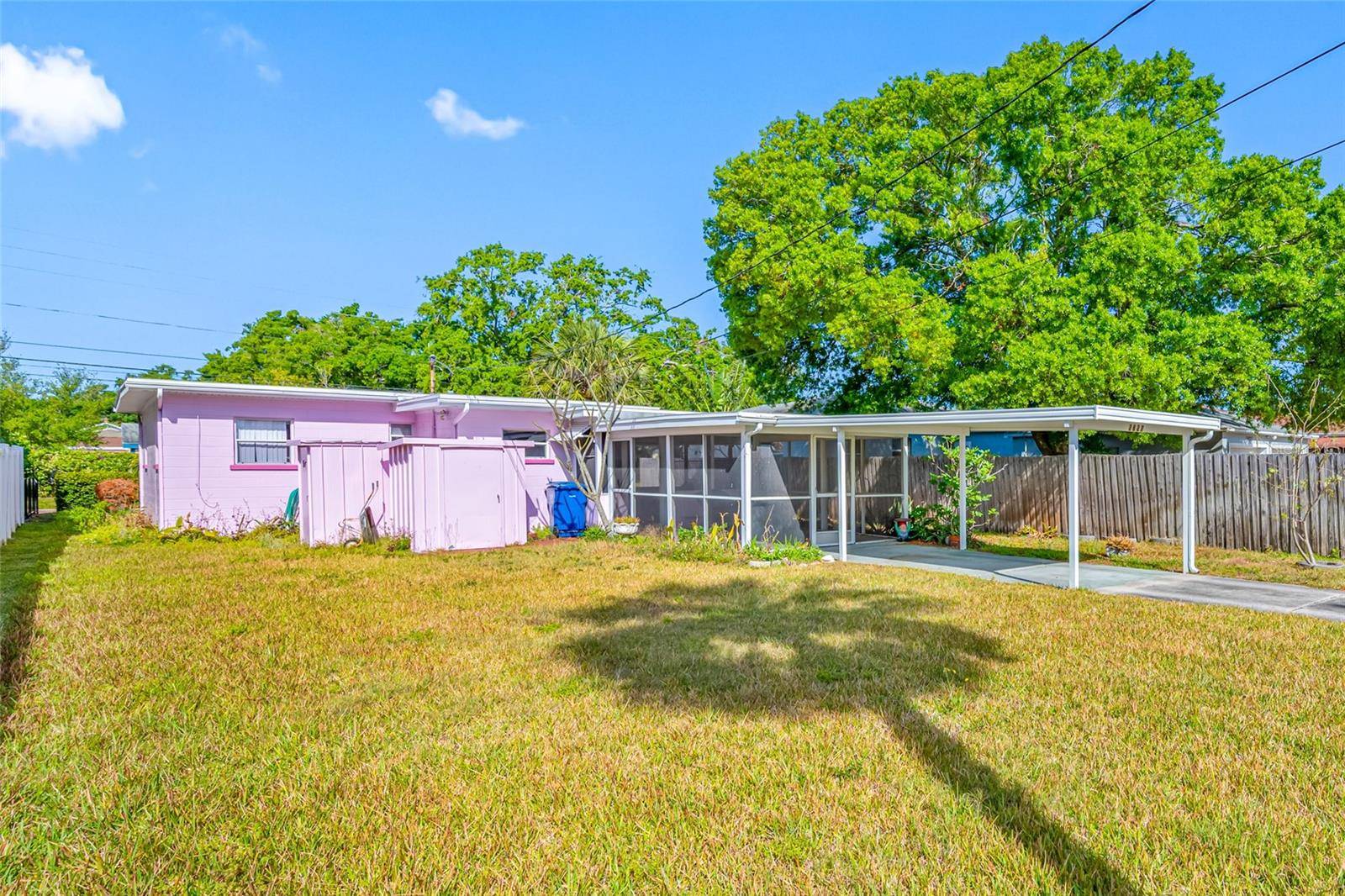 2827 1ST ST NE, St Petersburg, FL 33704