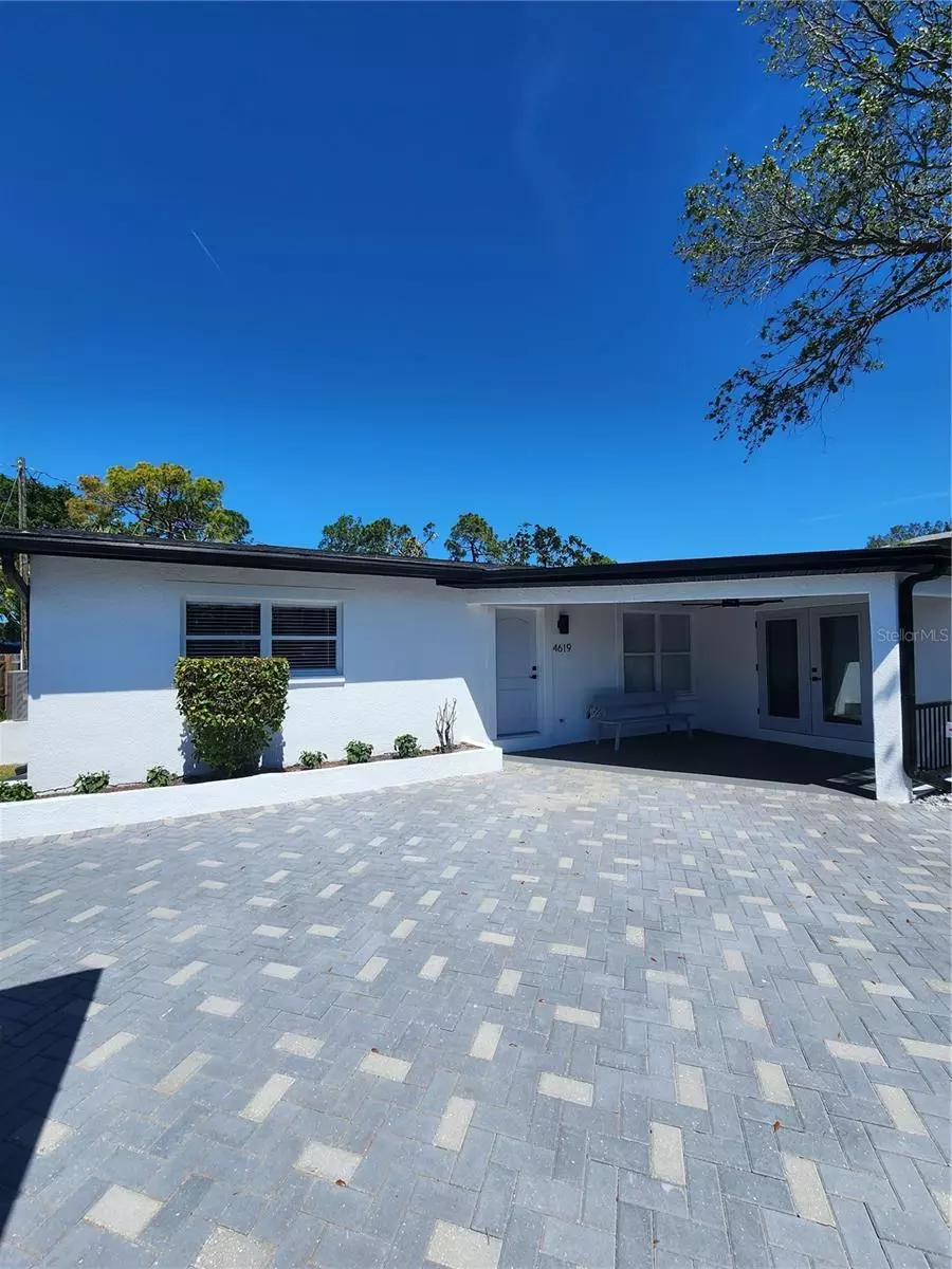 St Petersburg, FL 33703,4619 HELENA ST NE