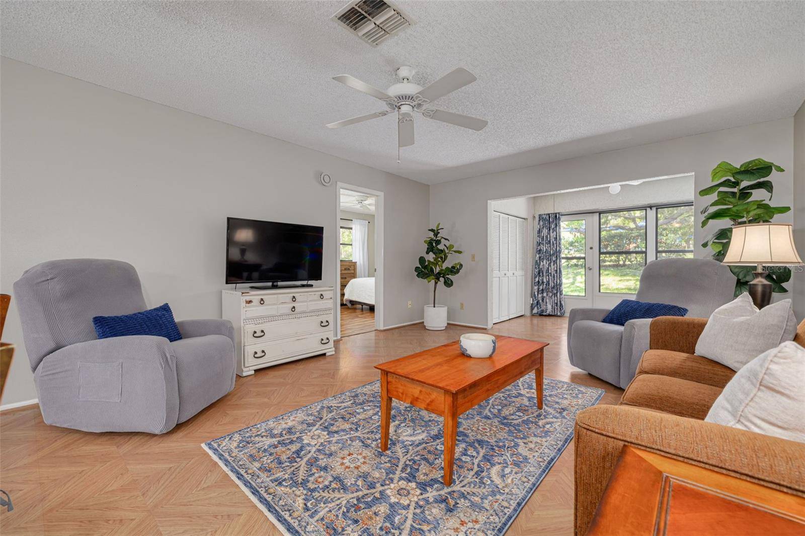 Dunedin, FL 34698,1201 MONTROSE PL