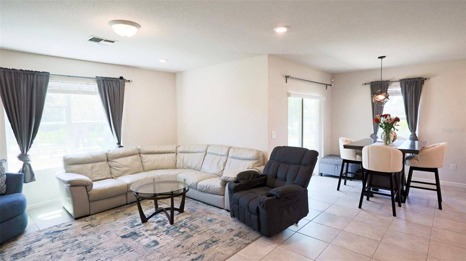 Ruskin, FL 33570,901 GOLDEN SHINER AVE