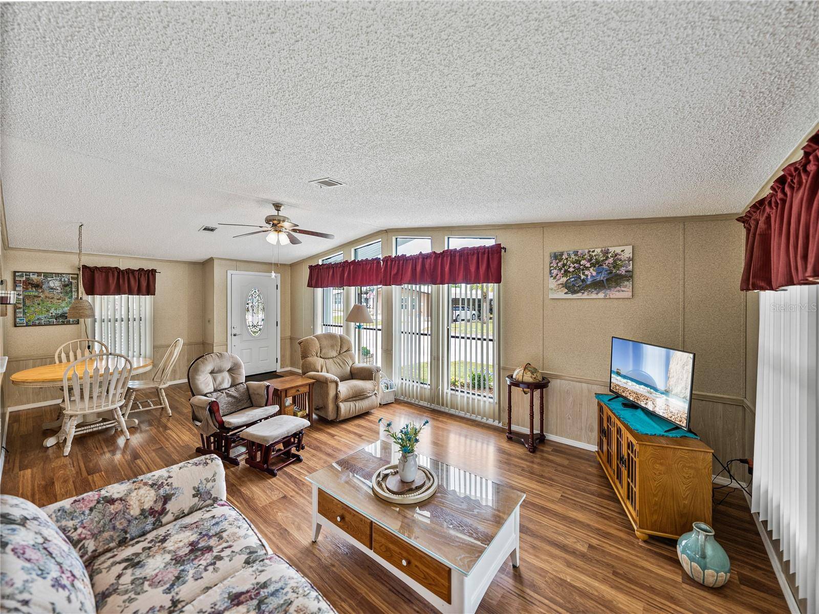 Zephyrhills, FL 33541,35026 COLONY HILLS DR