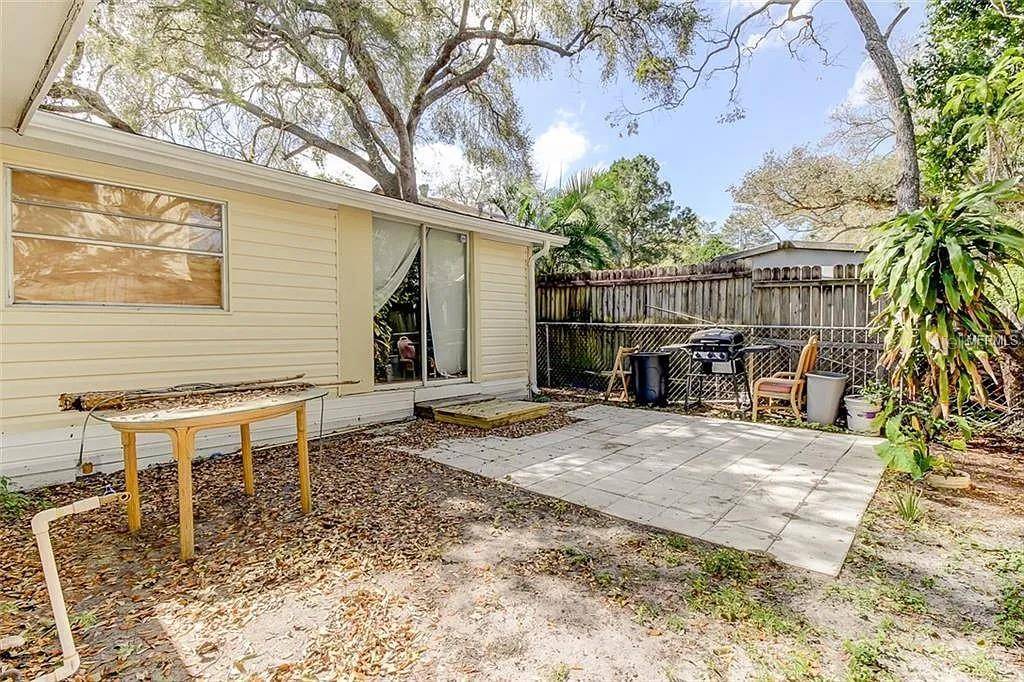 Dunedin, FL 34698,1144 NEW YORK AVE