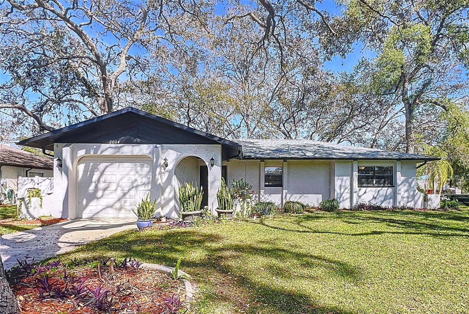 2004 NOBLETON AVE, Spring Hill, FL 34608