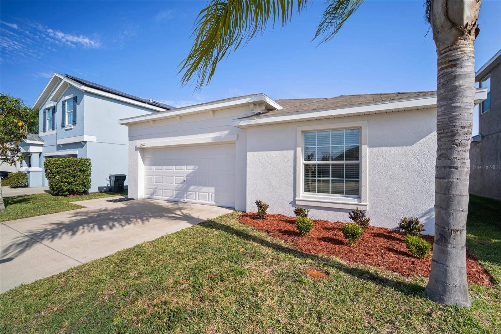 Ruskin, FL 33570,1506 CLIMBING DAYFLOWER DR