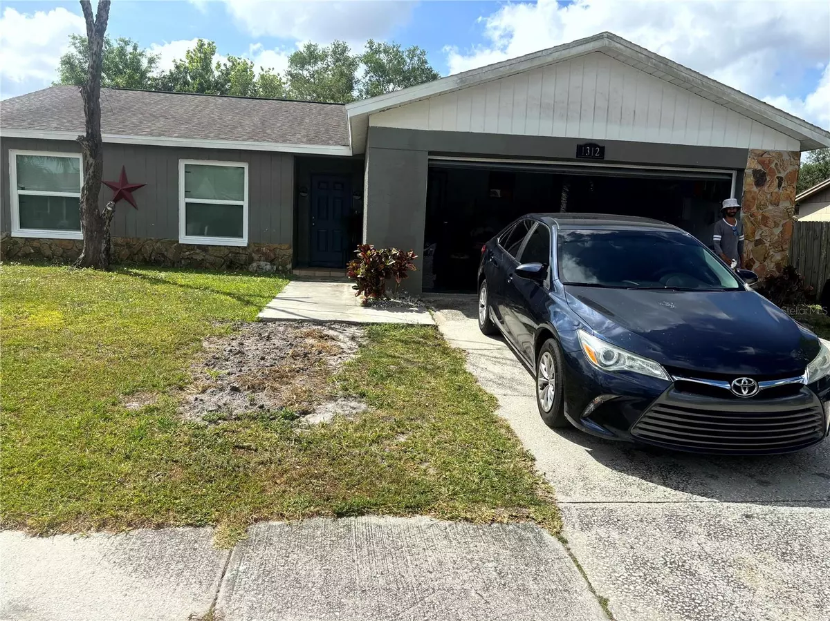 Brandon, FL 33511,1312 FOXBORO DR.