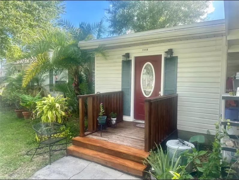 7110 N ROME AVE, Tampa, FL 33604