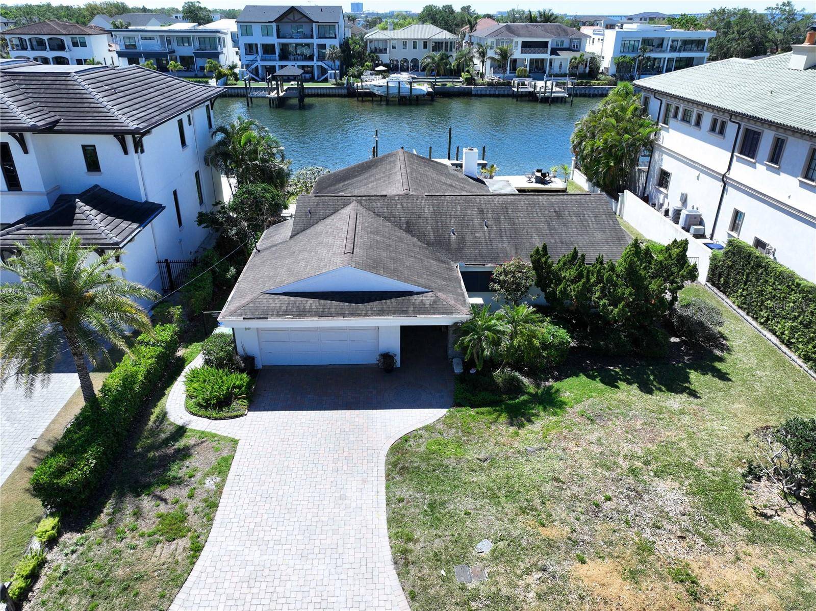 Tampa, FL 33629,5110 W POE AVE