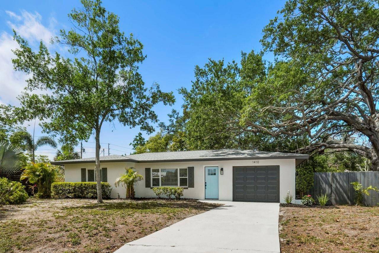 Dunedin, FL 34698,1410 SAN CHARLES DR