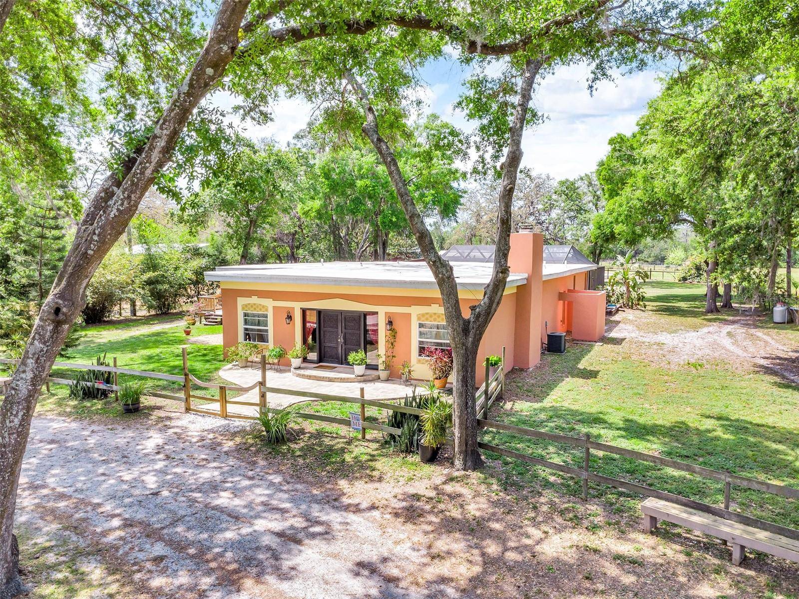 Odessa, FL 33556,18826 HUCKAVALLE RD