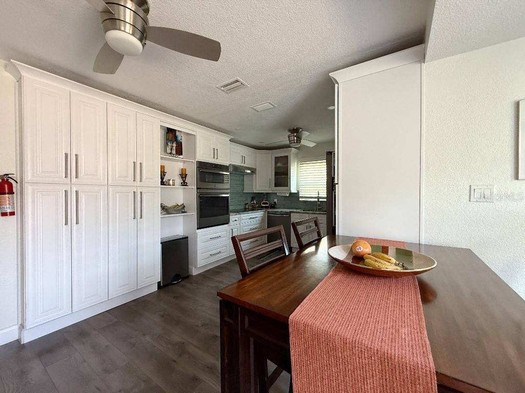 Gulfport, FL 33707,5201 18TH AVE S