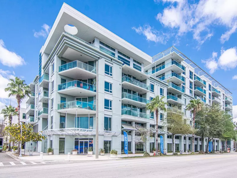 912 CHANNELSIDE DR #2501, Tampa, FL 33602