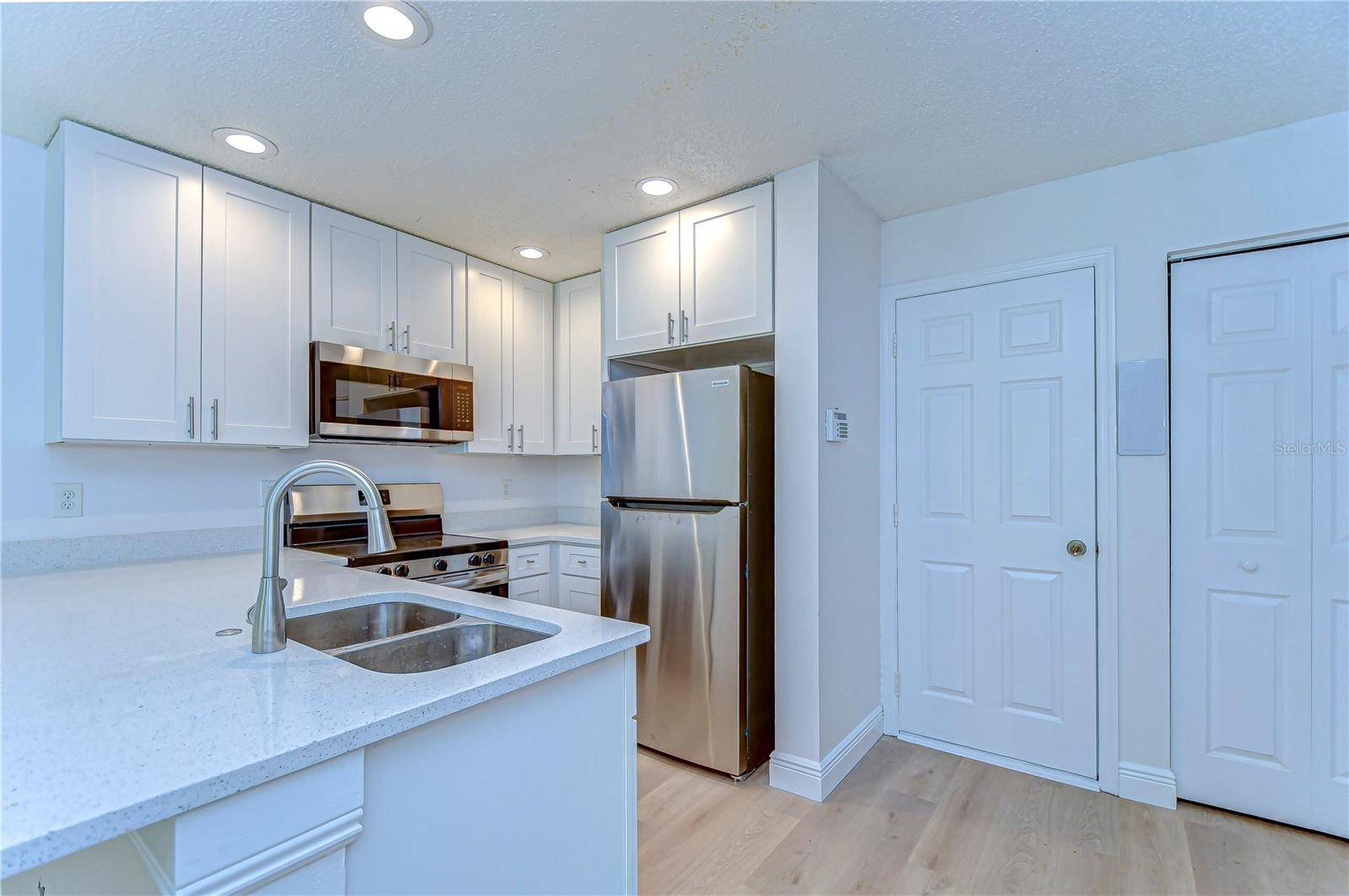 Land O Lakes, FL 34639,4239 WINDING RIVER WAY