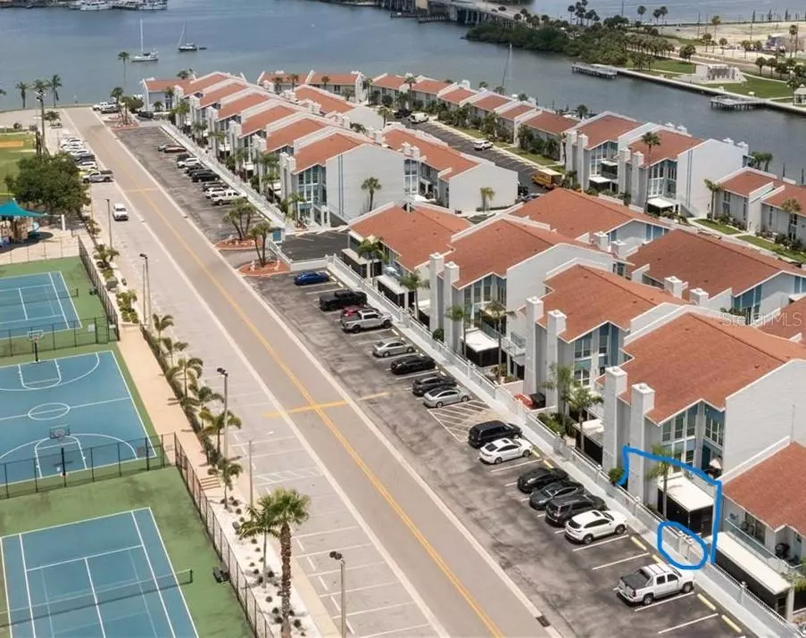 Madeira Beach, FL 33708,253 REX PL #B