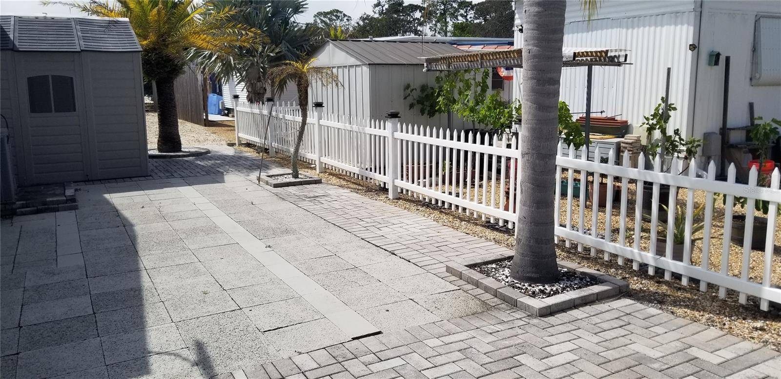 Holiday, FL 34691,3611 TIKI DR