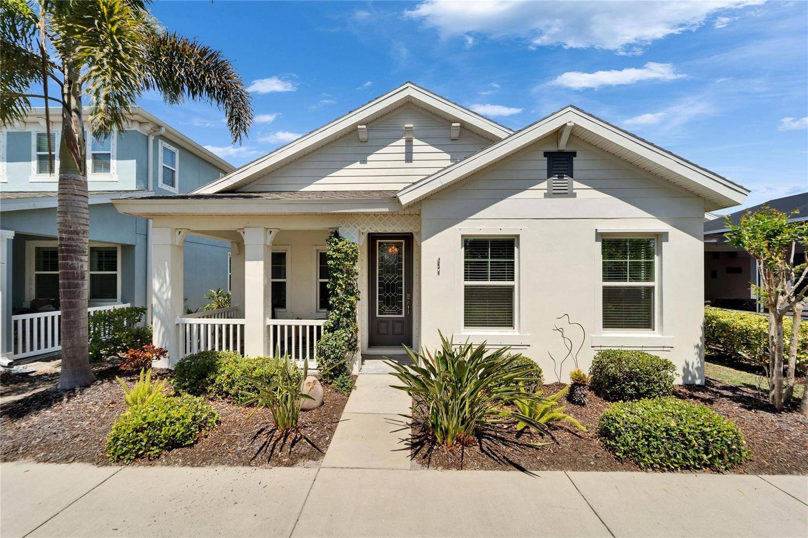 606 WINTERSIDE DR, Apollo Beach, FL 33572
