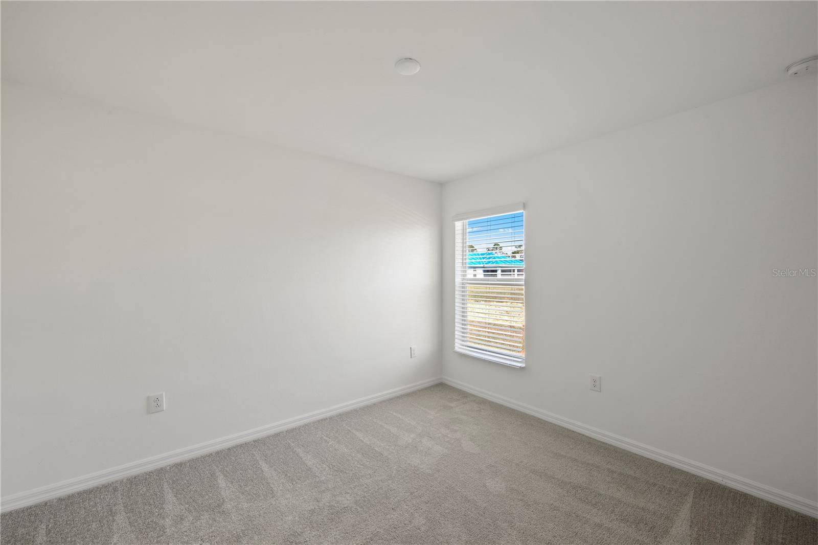 Rotonda West, FL 33947,115 LEISURE PL
