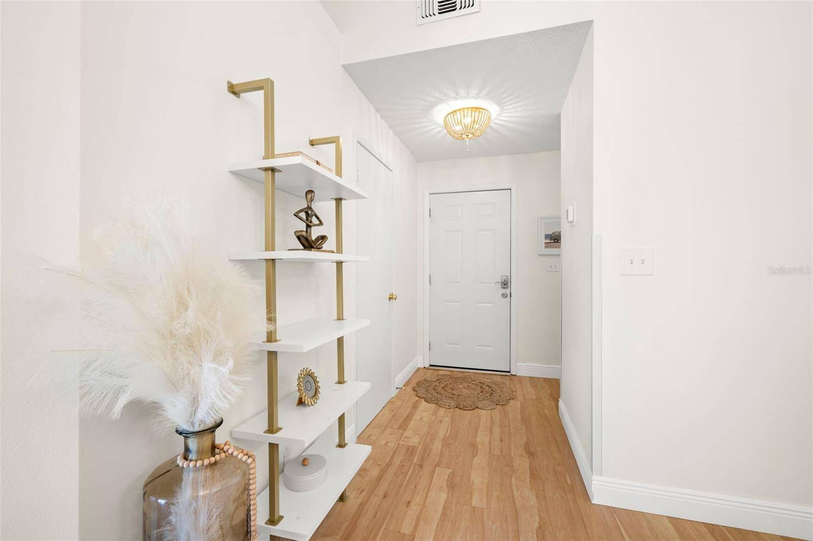 St Petersburg, FL 33715,6131 BAHIA DEL MAR BLVD #240