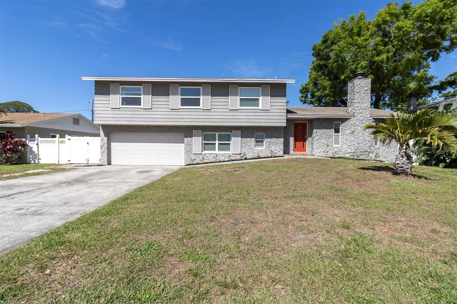 8580 139TH LN,  Seminole,  FL 33776