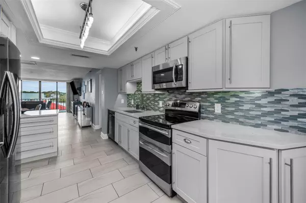 Indian Shores, FL 33785,19111 VISTA BAY DR #304