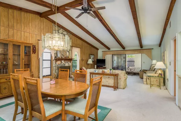 Port Richey, FL 34668,9910 EAGLES POINT CIR #3