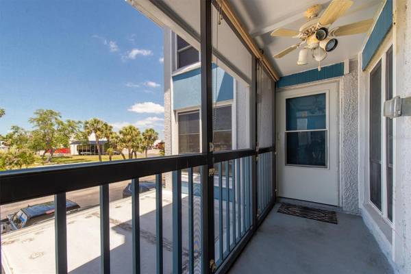 Madeira Beach, FL 33708,171 MEDALLION BLVD #F