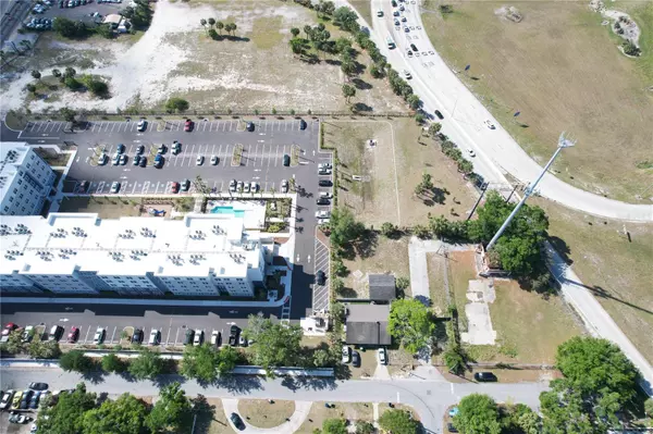 Tampa, FL 33612,705 E WILMA ST