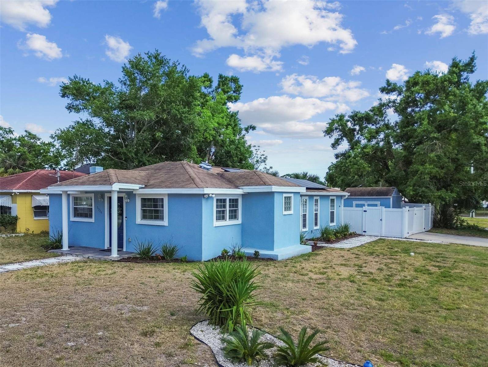 1724 W SAINT CONRAD ST,  Tampa,  FL 33607