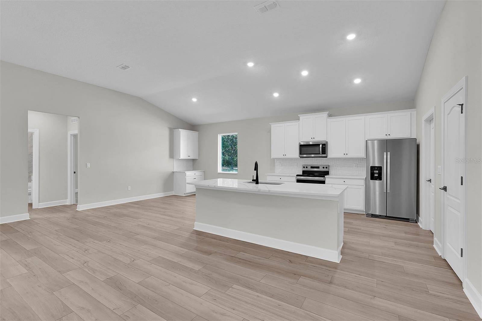 Palm Coast, FL 32137,33 FERBER LN