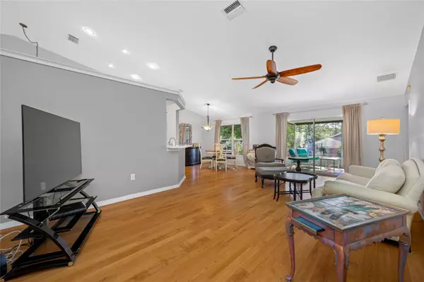 Tarpon Springs, FL 34689,1610 NAVIGATOR LN