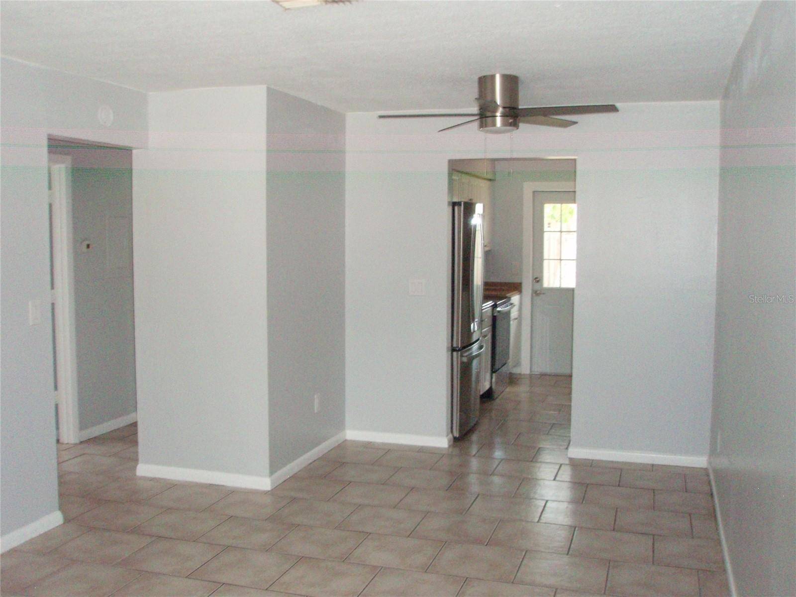 Tarpon Springs, FL 34689,1020 E LEMON ST #D