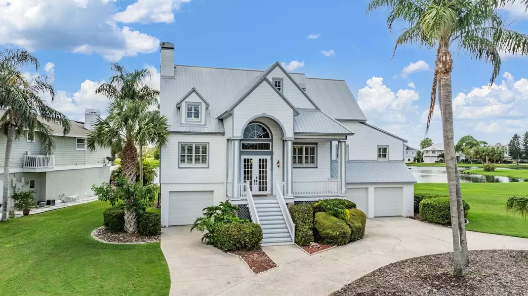 2118 HARBOUR WATCH DR, Tarpon Springs, FL 34689