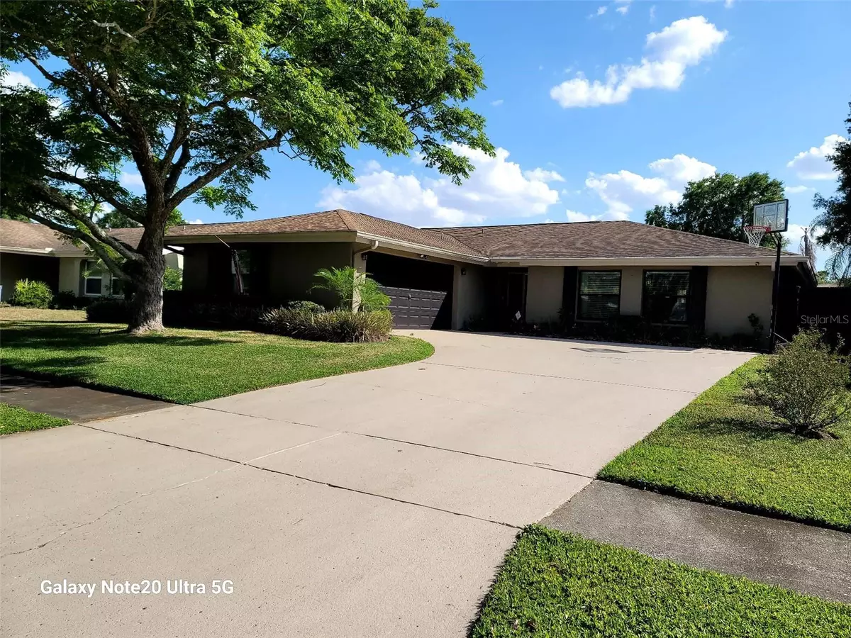 Tampa, FL 33624,4412 STONEHENGE RD