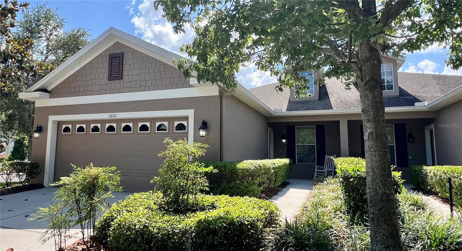 5221 BANNISTER PARK LN, Lithia, FL 33547