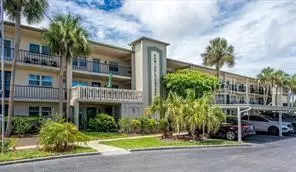 11720 PARK BLVD #301, Seminole, FL 33772