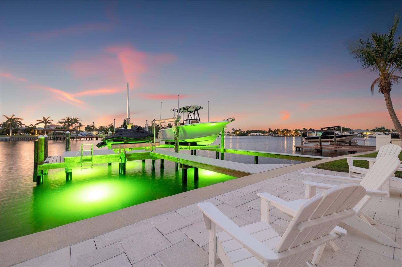 St Petersburg, FL 33704,935 EDEN ISLE DR NE