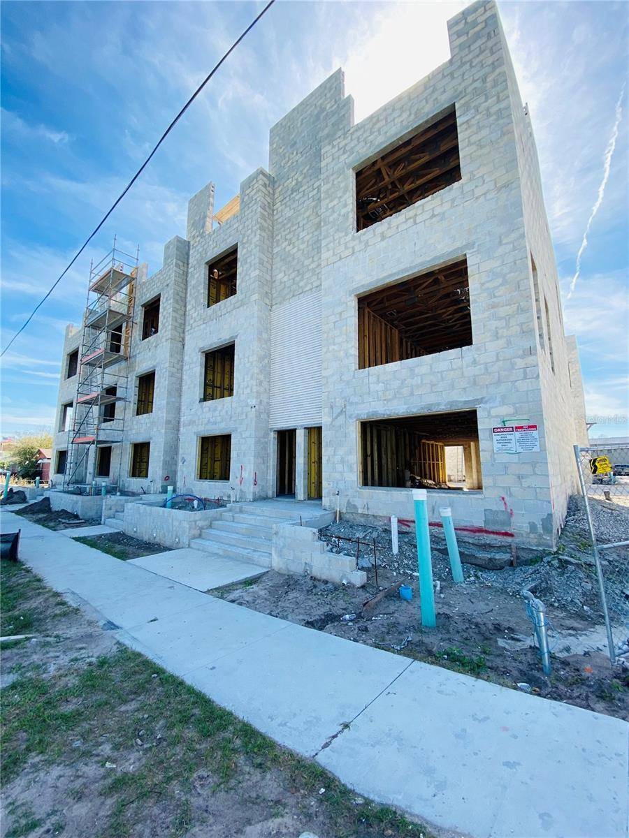 Tampa, FL 33611,4723 W PRICE AVE #2