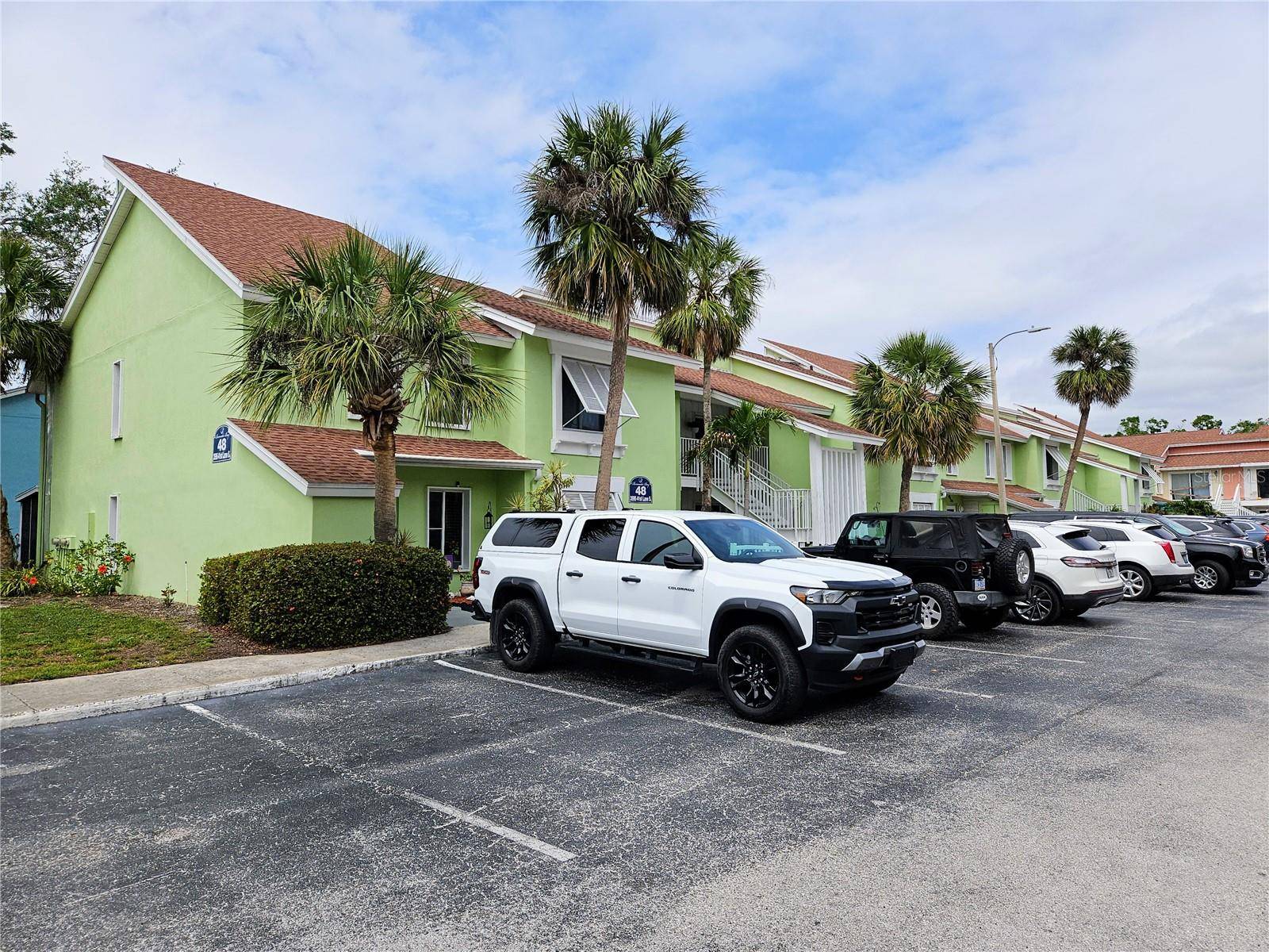 St Petersburg, FL 33711,3595 41ST LN S #F