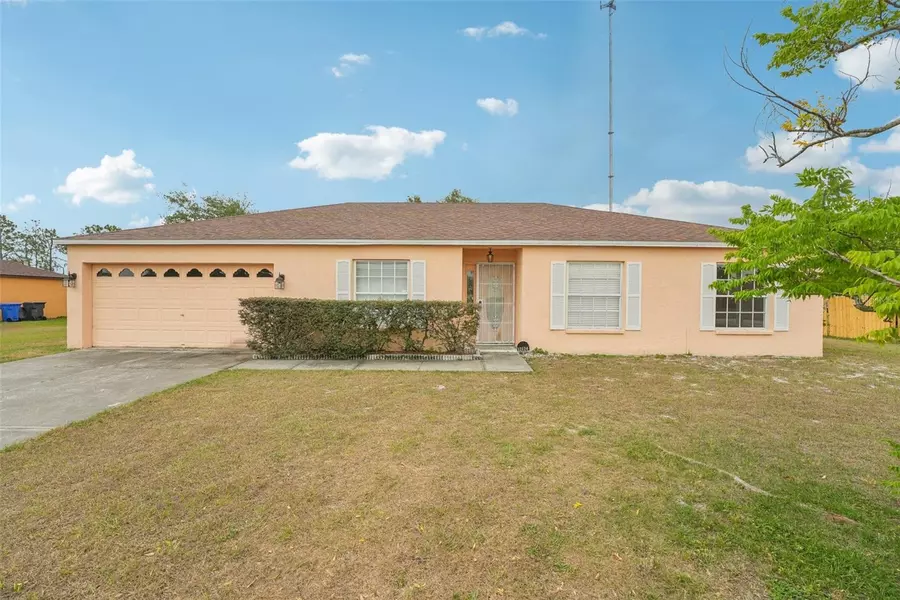 12124 COLONIAL ESTATES LN, Riverview, FL 33579