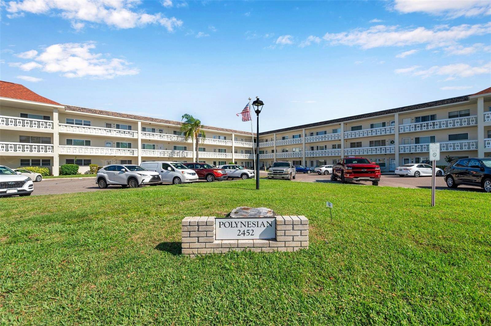 2452 BRAZILIA DR #32, Clearwater, FL 33763