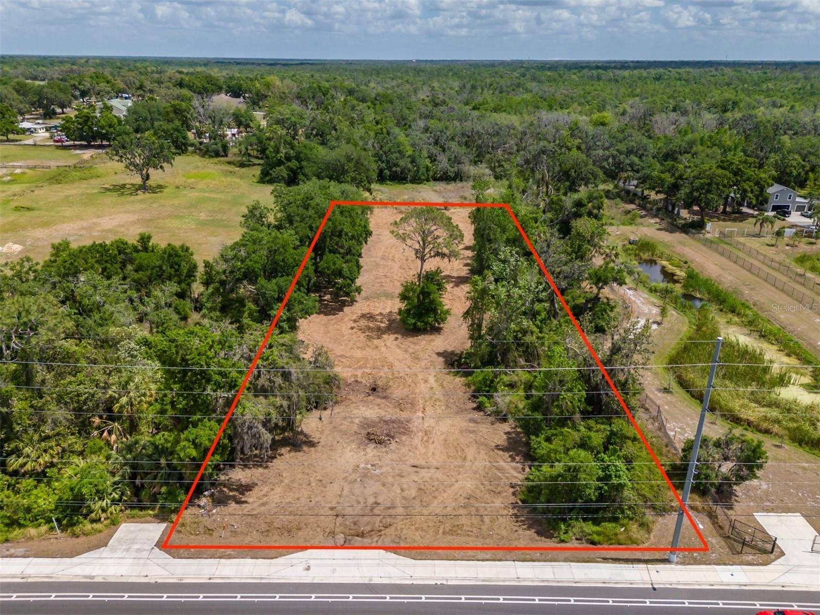 5106 BELL SHOALS RD, Valrico, FL 33596