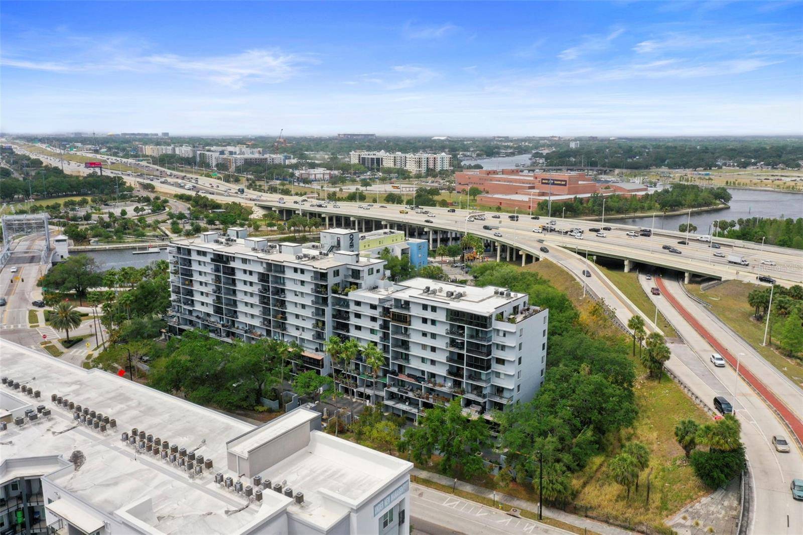 Tampa, FL 33602,201 W LAUREL ST #307