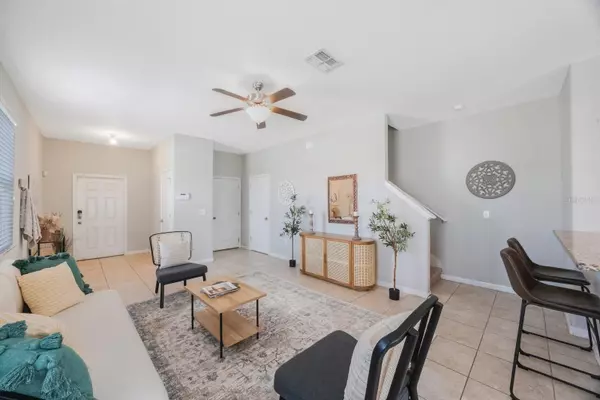 Ruskin, FL 33570,2227 GOLDEN FALCON DR