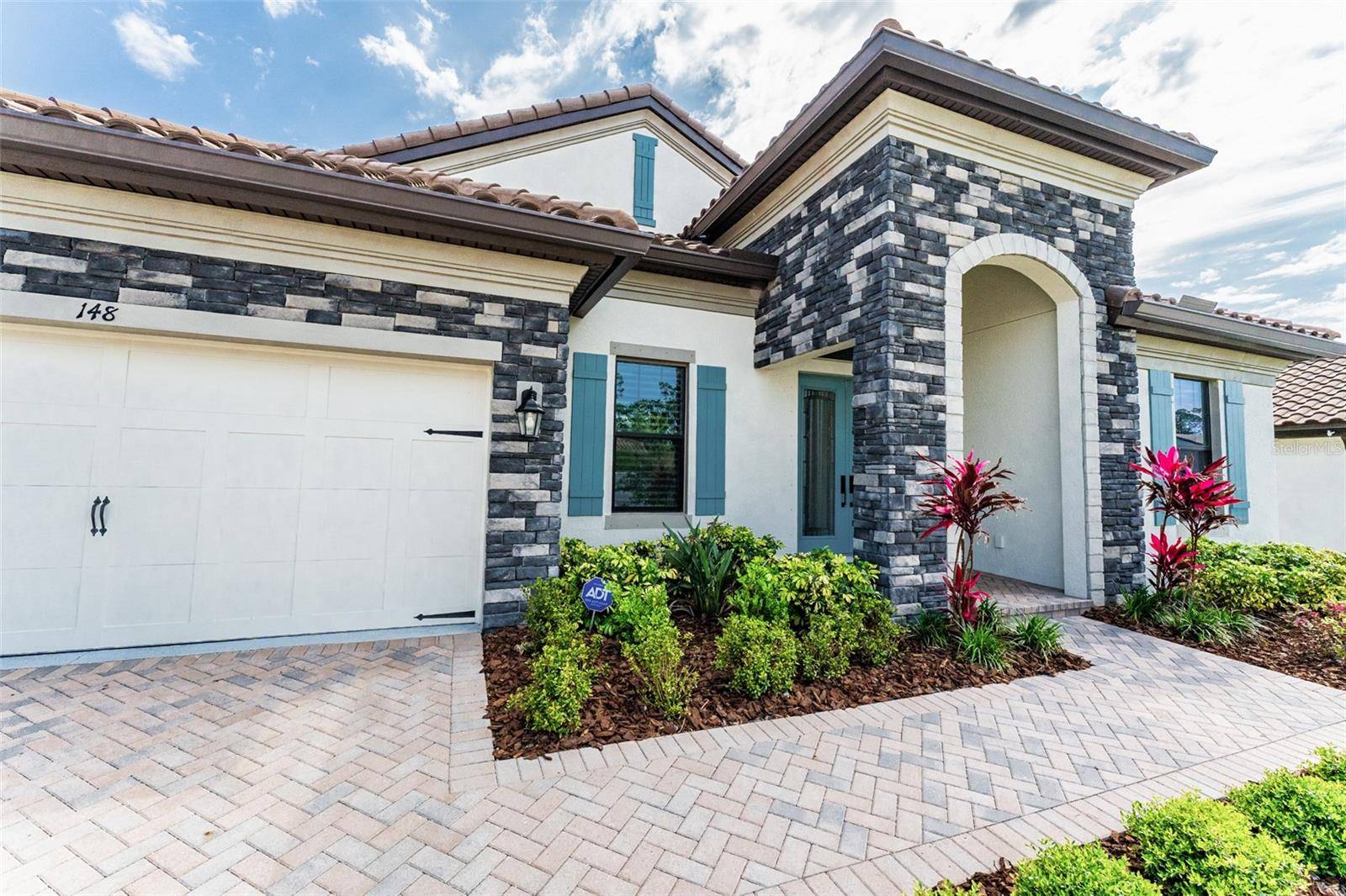 Brandon, FL 33511,148 MOSSY RIVER CT